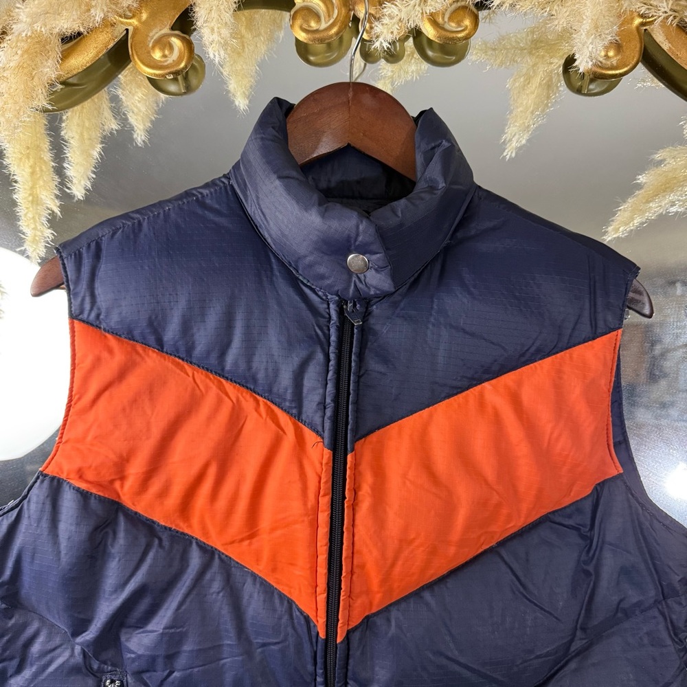 Mountain Goat by White Stag Down Filled Navy and Orange Men’s Puffer Vest - Picture 2 of 9